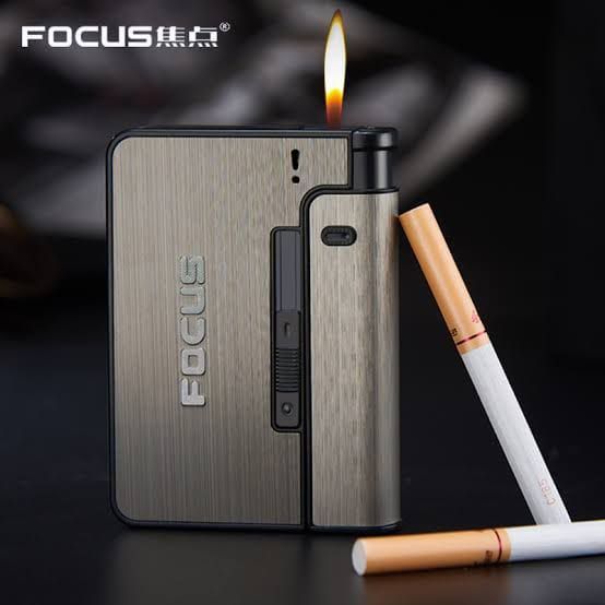 Focus Automatic Lighter Automatic Cigarettes Holder 10 Pcs Cigarette Case Portable Automatic Cigarette Holder Without Lighter Metal Cigarette Boxes Lighter Gadget For Men Multifunction Cigarette Holder